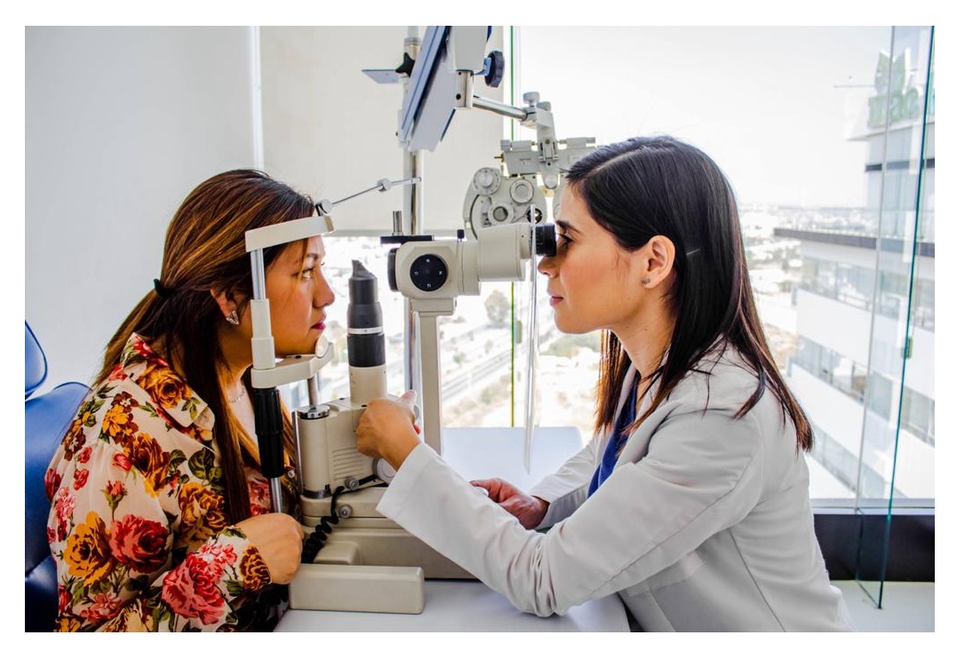 especialista cirugia lasik